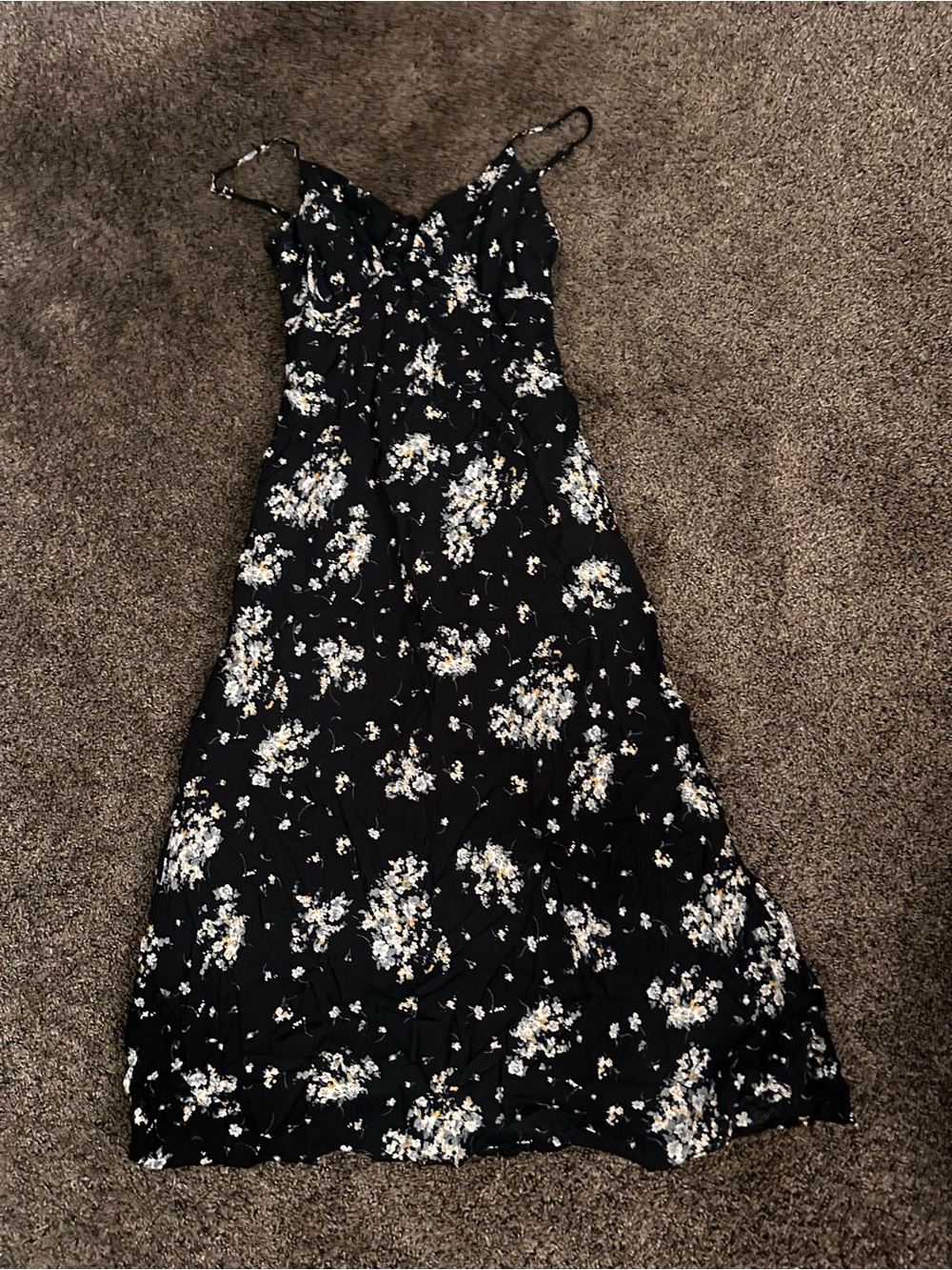 Sky and Sparrow Black Floral Maxi Dress Size Medium 0551